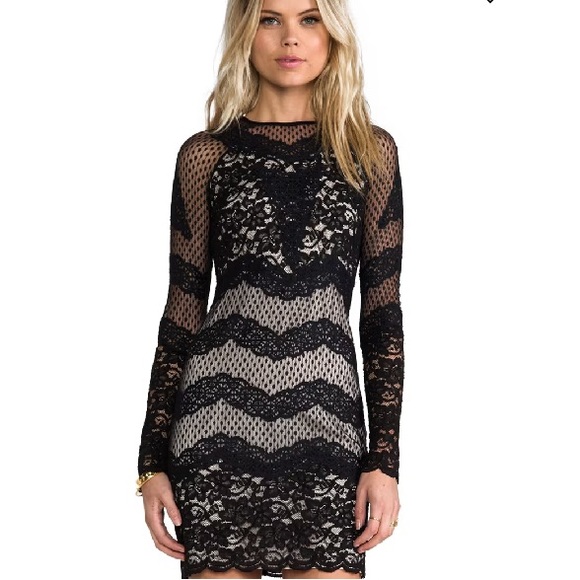 Diane Von Furstenberg Dresses & Skirts - Diane Von Furstenberg Violet Black Lace  Dress Size 4